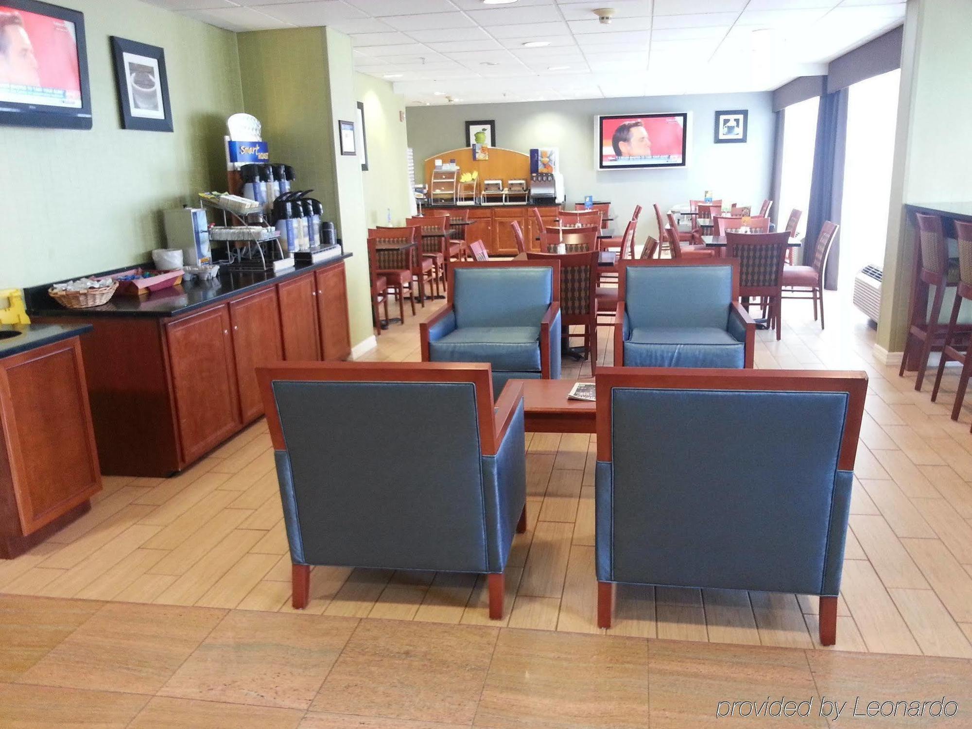 Holiday Inn Express & Suites Allentown-Dorney Park Area By Ihg Restaurante foto