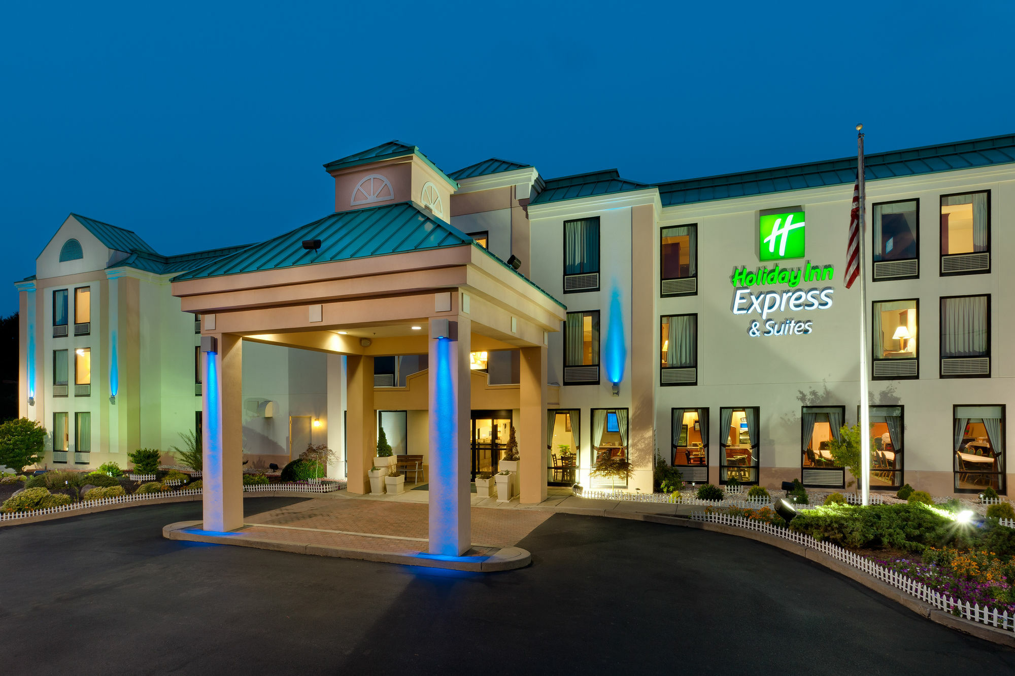 Holiday Inn Express & Suites Allentown-Dorney Park Area By Ihg Exterior foto