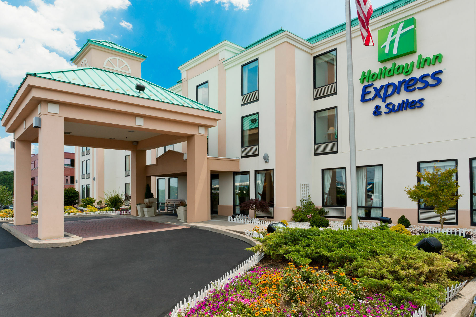 Holiday Inn Express & Suites Allentown-Dorney Park Area By Ihg Exterior foto